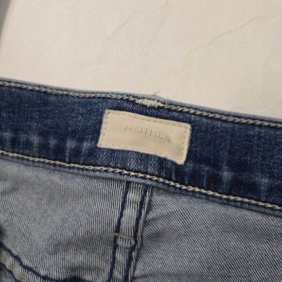 MOTHER Size 26 The Weekend Fray Hem Flare Jeans in Groovin Wash Women's - Picture 4 of 15